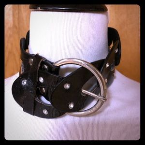 Vintage rhinestone belt choker